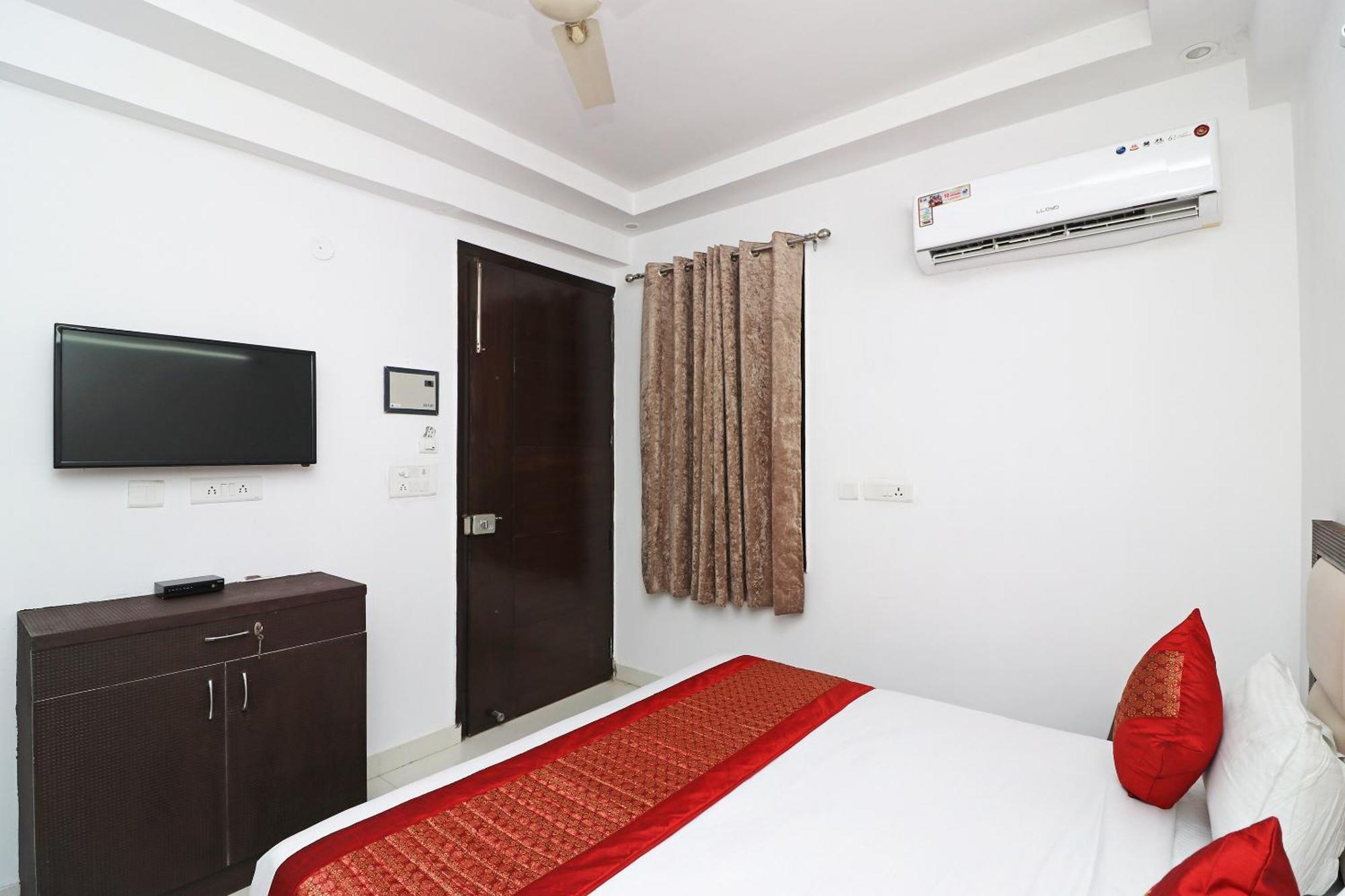 OYO 12732 Avalon Palace Nueva Delhi Exterior foto