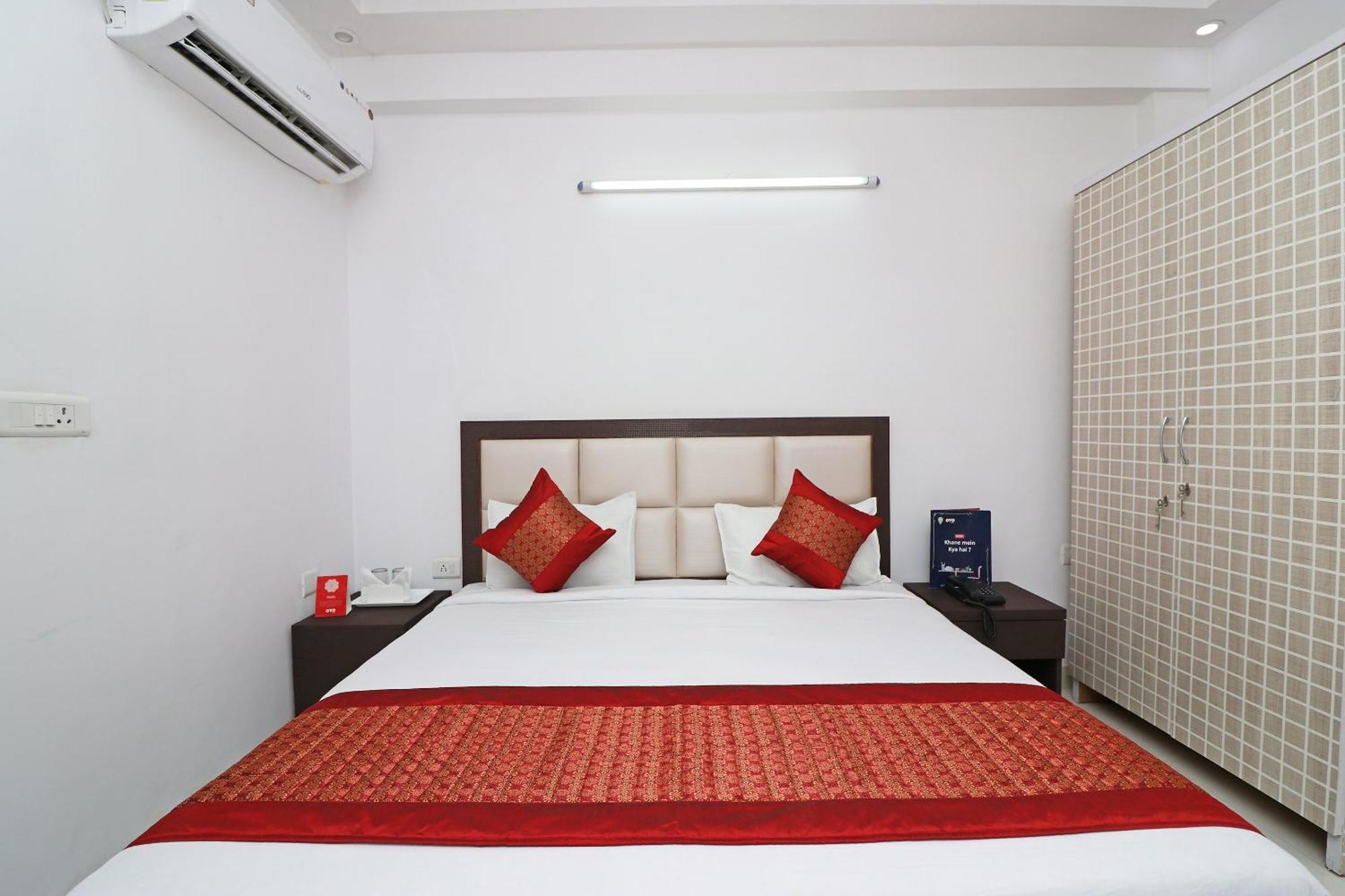 OYO 12732 Avalon Palace Nueva Delhi Exterior foto