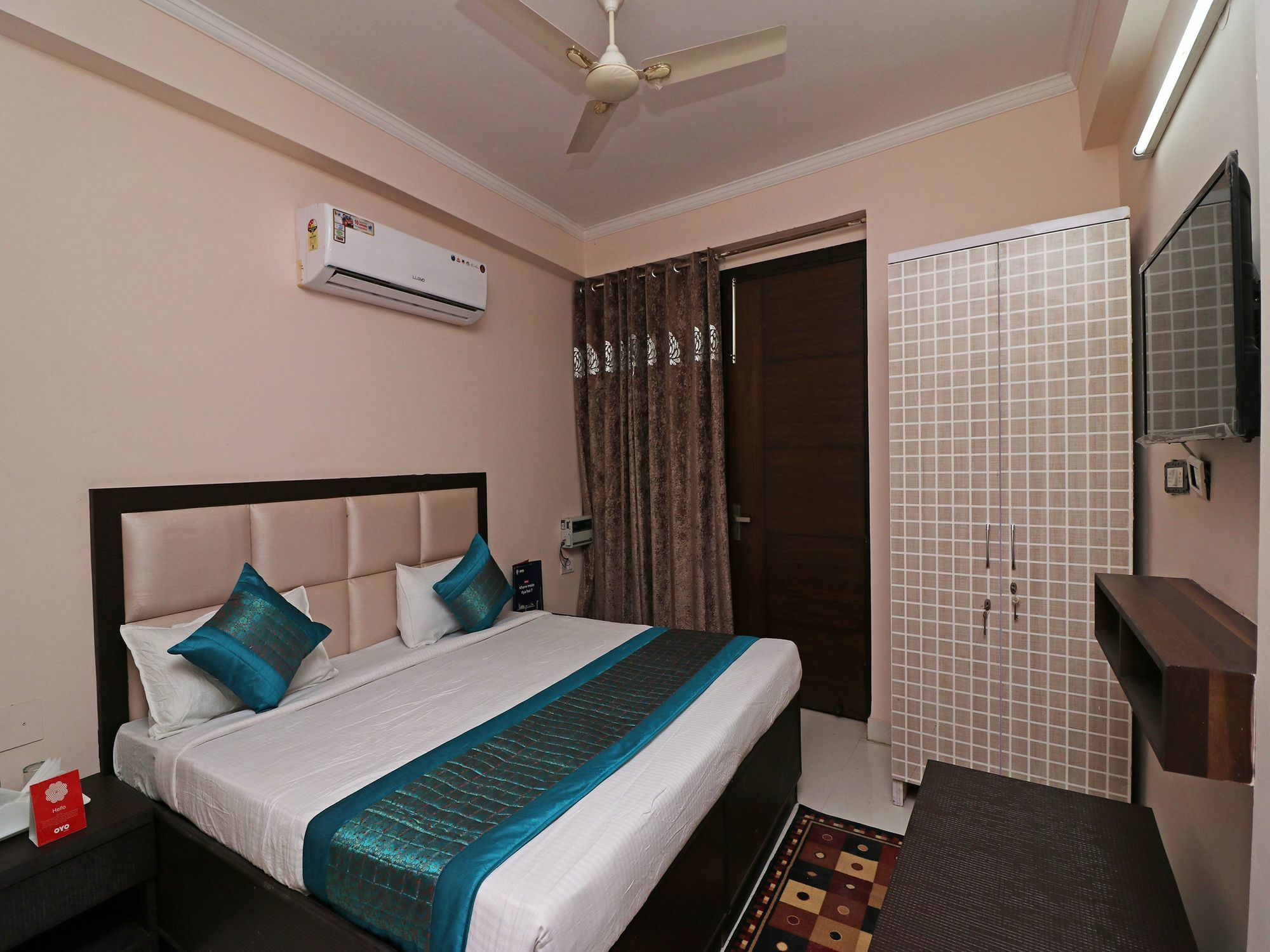 OYO 12732 Avalon Palace Nueva Delhi Exterior foto